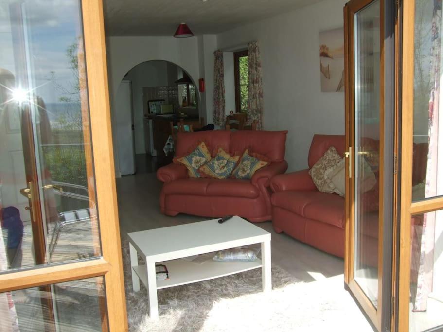 Cottage , Seaside Views, Quiet Beach, Awesome View Pendine Esterno foto