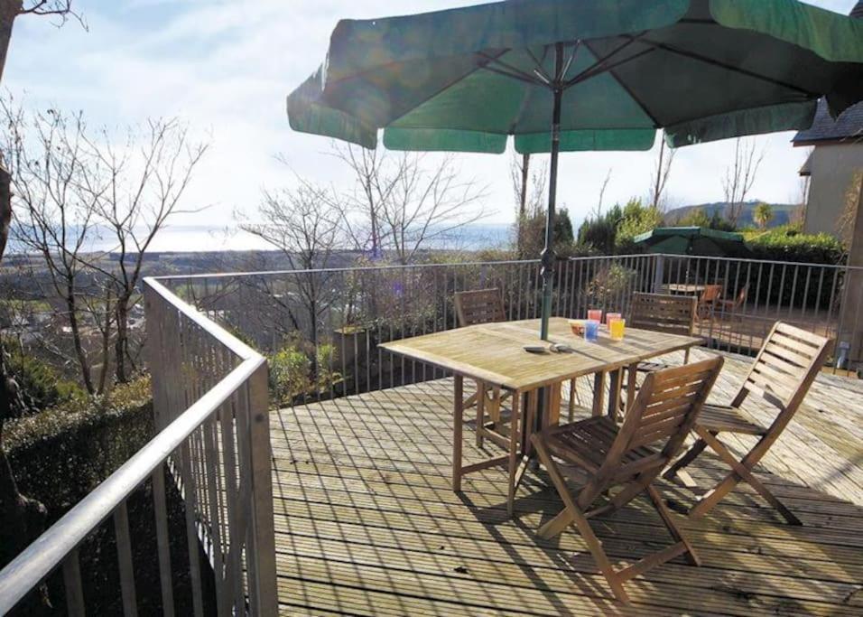 Cottage , Seaside Views, Quiet Beach, Awesome View Pendine Esterno foto