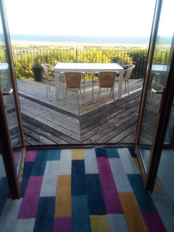 Cottage , Seaside Views, Quiet Beach, Awesome View Pendine Esterno foto